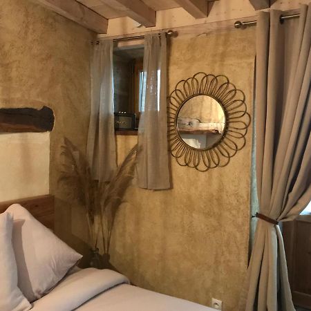 Chambre Les Marguerites Cluny Exterior photo